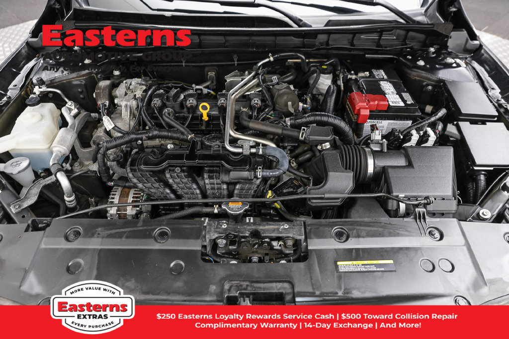 Used 2024 Nissan Altima 2.5 SV FWD image 8