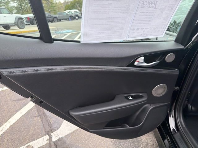 Used 2020 Kia Stinger GT-Line w/ Sun & Sound Package image 24