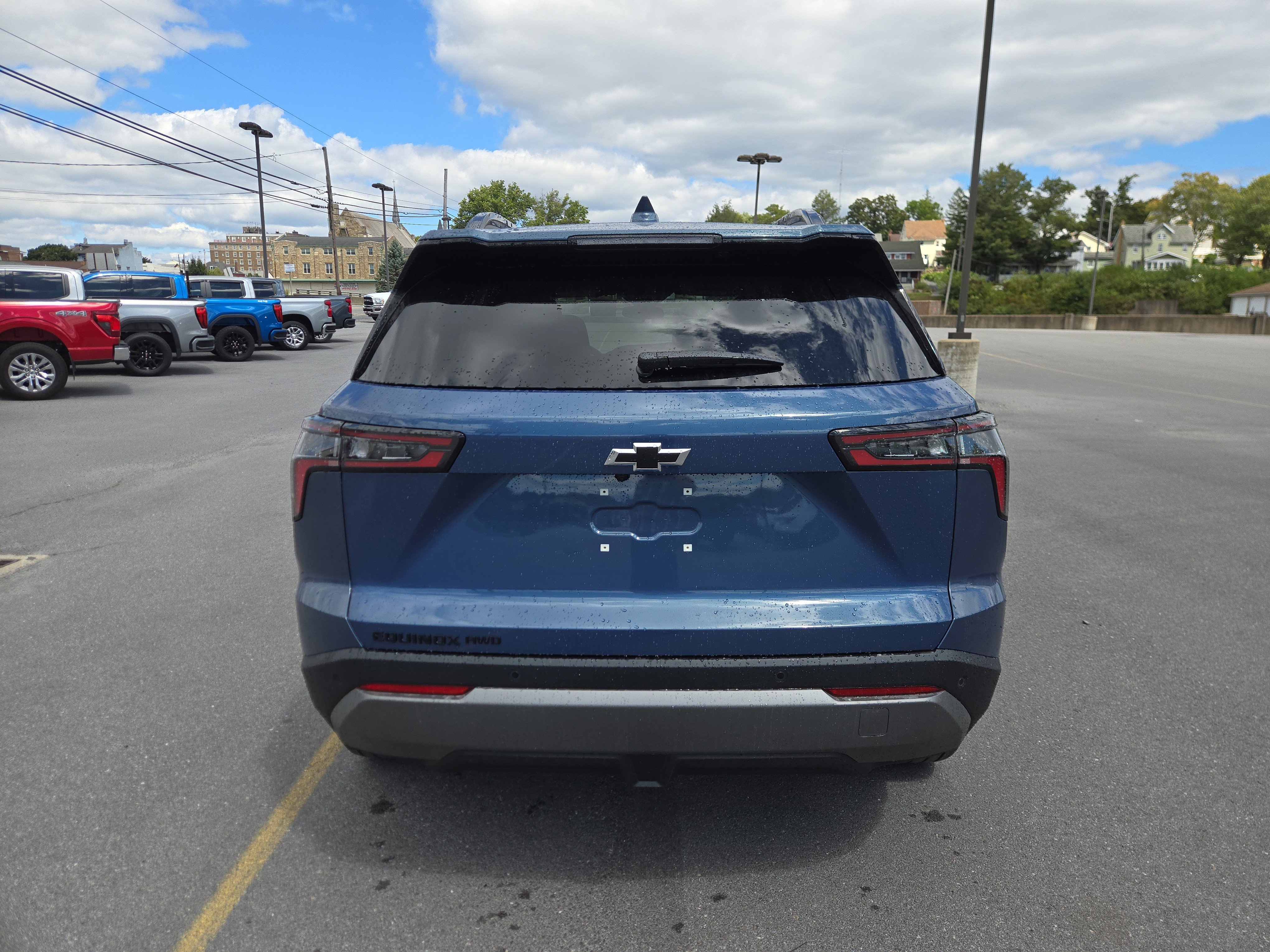 New 2026 Chevrolet Equinox LT w/ Convenience Package II image 4