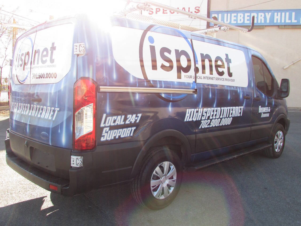 Used 2018 Ford Transit 250 130 Low Roof w/ Exterior Upgrade Package image 3