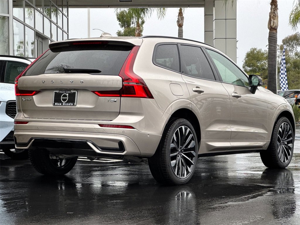 New 2026 Volvo XC60 T8 Ultra w/ Climate Package image 5