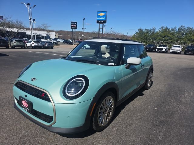 Used 2025 MINI Cooper S image 5