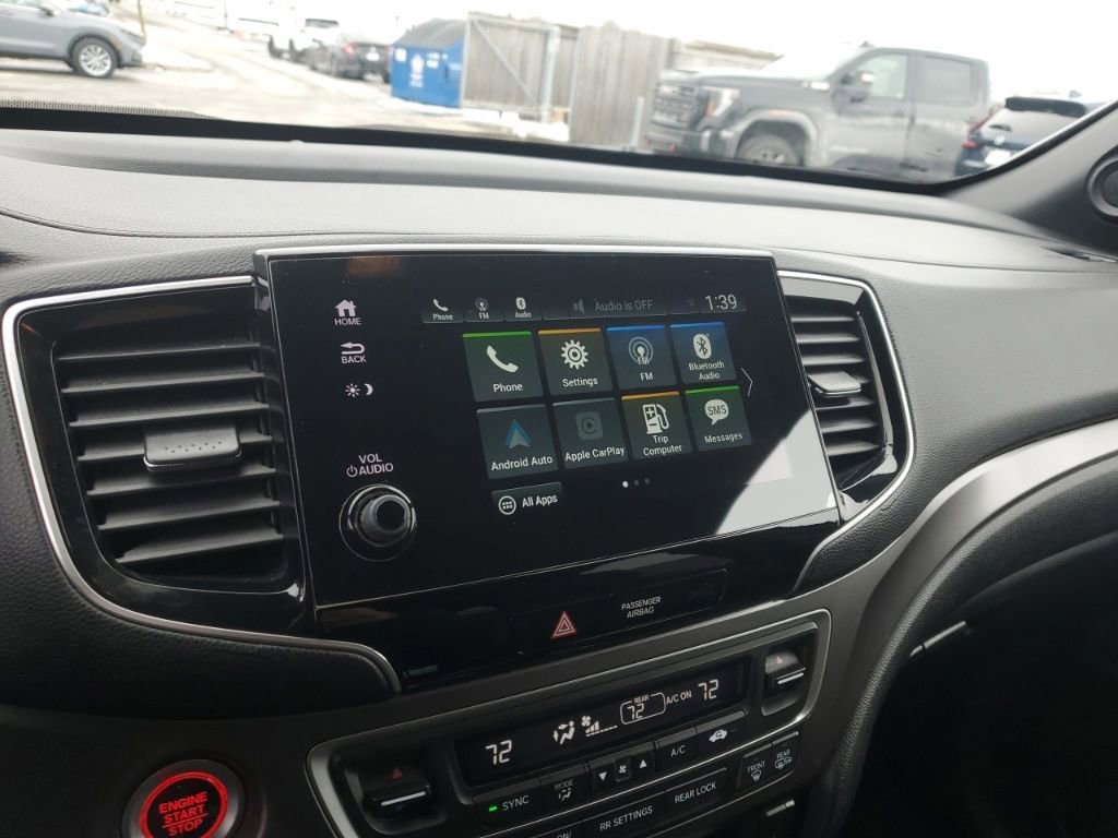 Used 2022 Honda Pilot Sport image 19