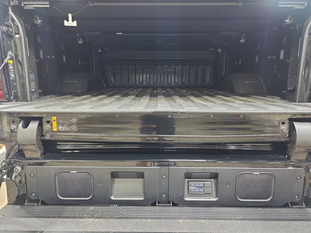 New 2026 GMC Sierra 3500 Denali Ultimate AWD/4WD image 13