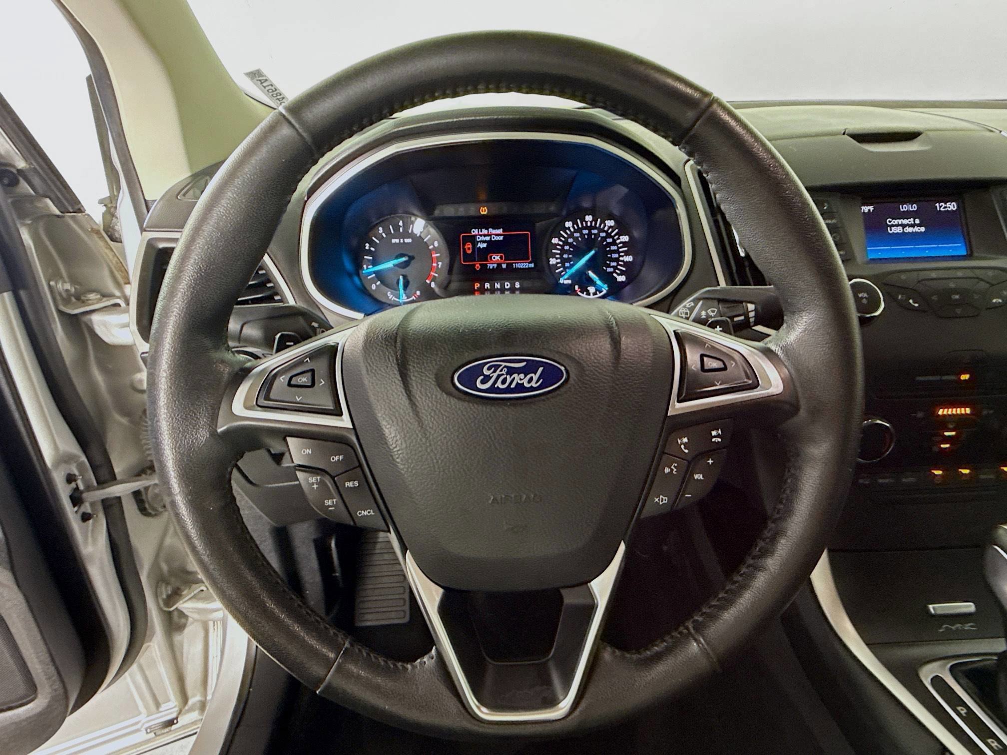 Used 2017 Ford Edge SEL image 11
