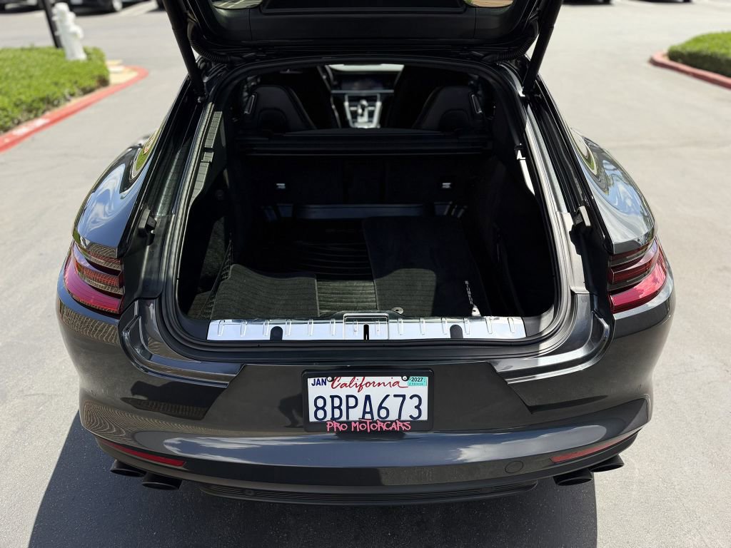 Used 2017 Porsche Panamera Turbo AWD/4WD image 28