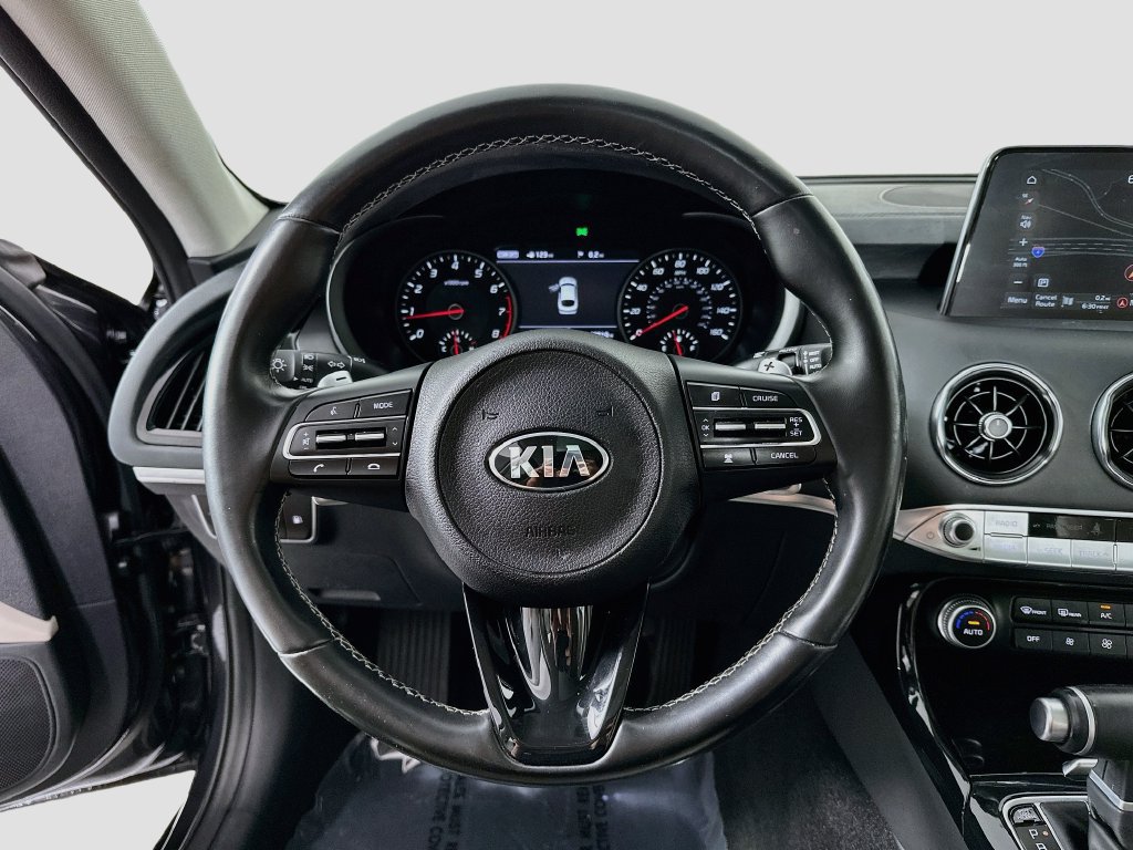 Used 2019 Kia Stinger Premium RWD image 12