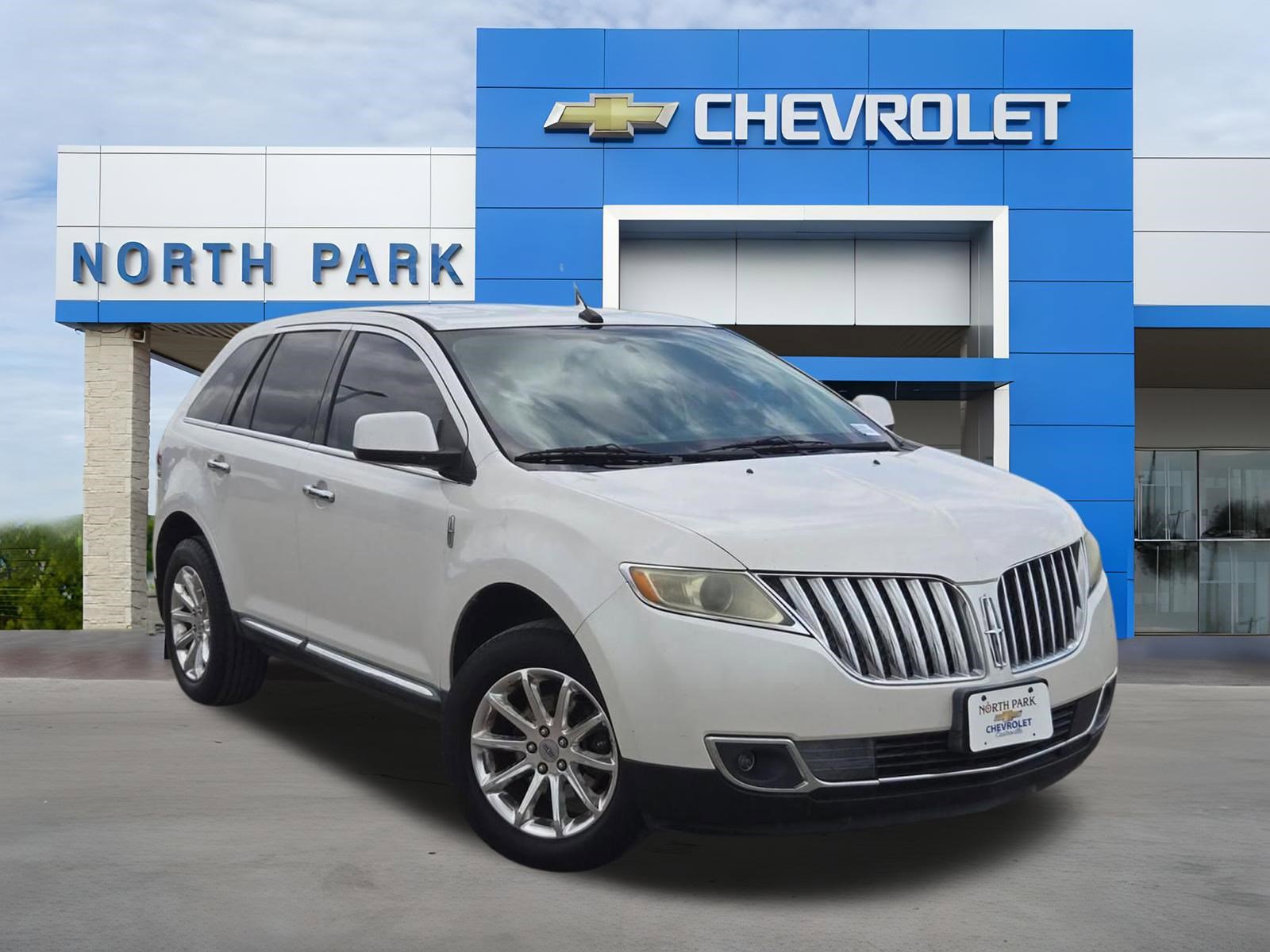 Used 2011 Lincoln MKX 2WD w/ 101A Rapid Spec Order Code