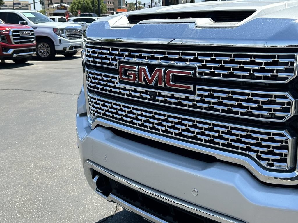 Used 2022 GMC Sierra 3500 Denali AWD/4WD image 31