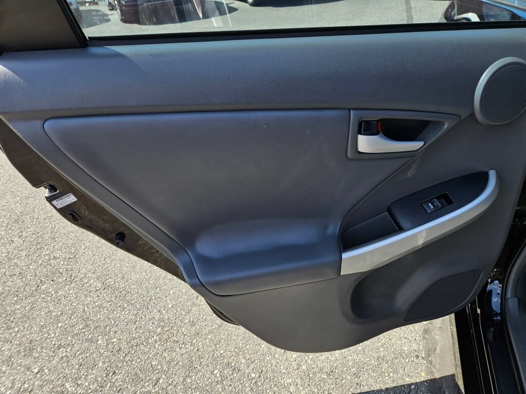 Used 2010 Toyota Prius Three FWD image 12
