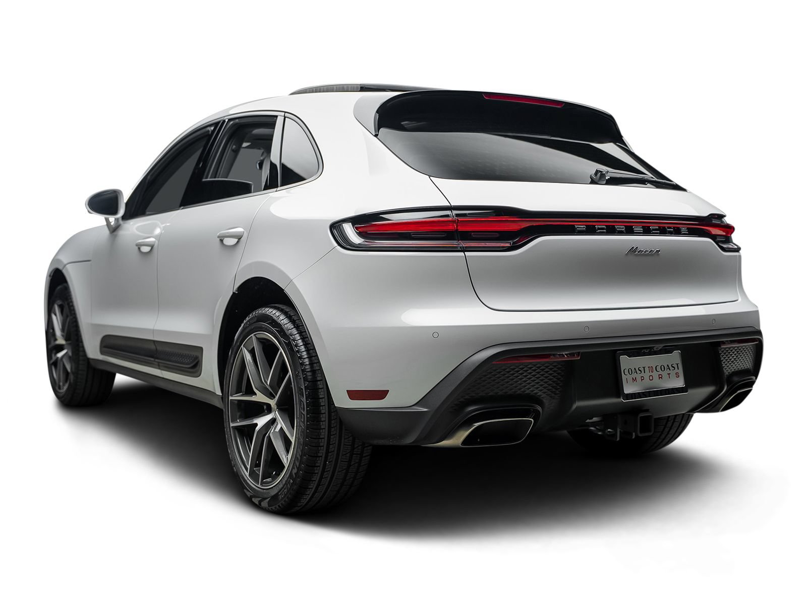 Used 2025 Porsche Macan AWD/4WD image 11