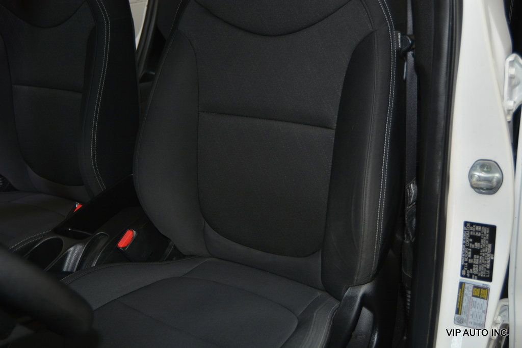 Used 2014 Kia Soul FWD image 16