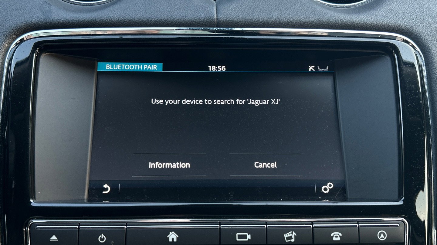 Used 2016 Jaguar XJ R-Sport image 33