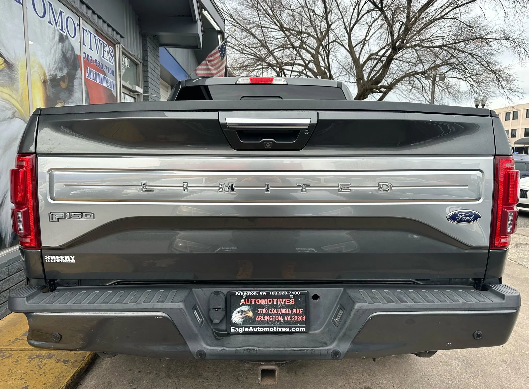 Used 2016 Ford F150 Limited w/ Trailer Tow Package image 4