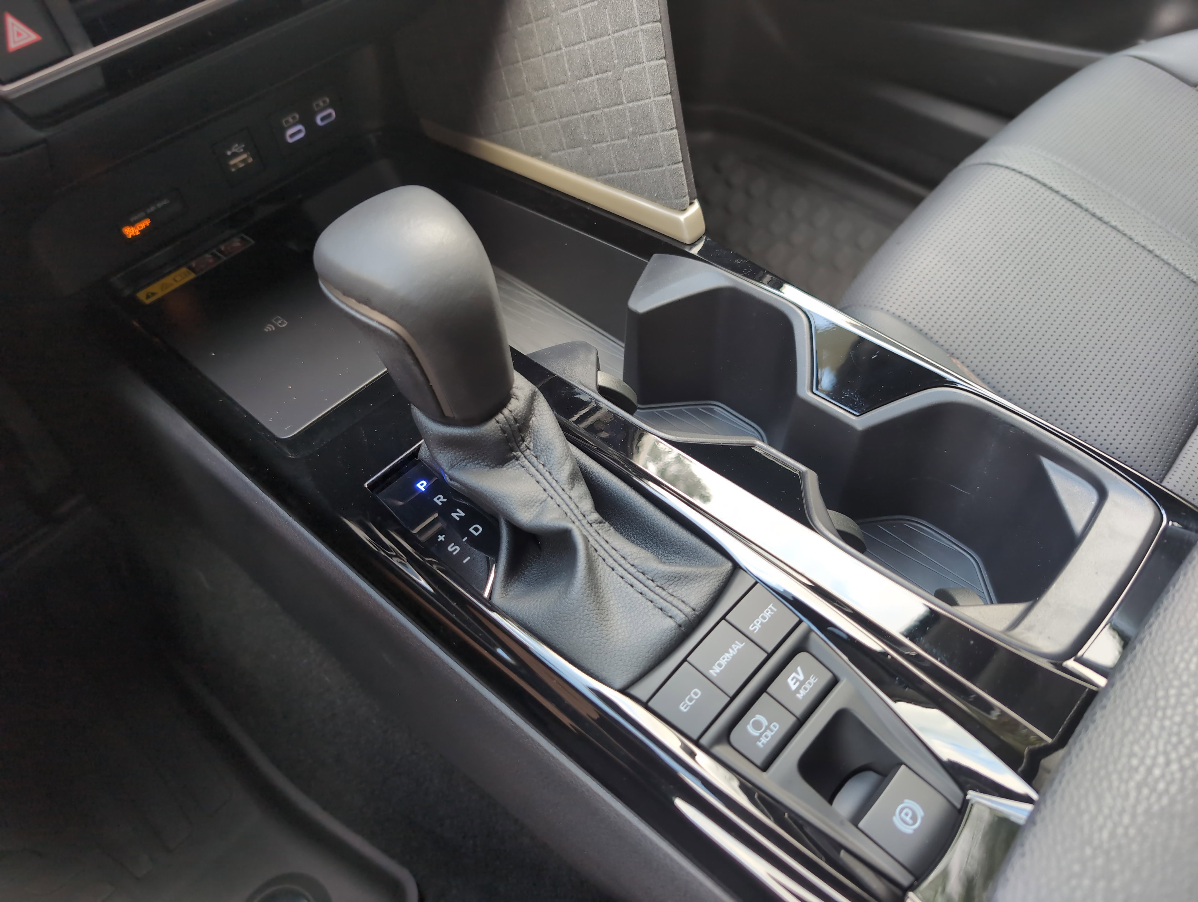 Certified 2026 Toyota Camry XLE FWD image 26