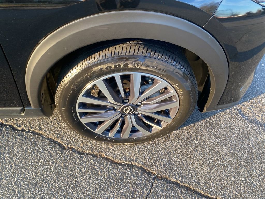 Used 2024 Nissan Kicks SV image 9