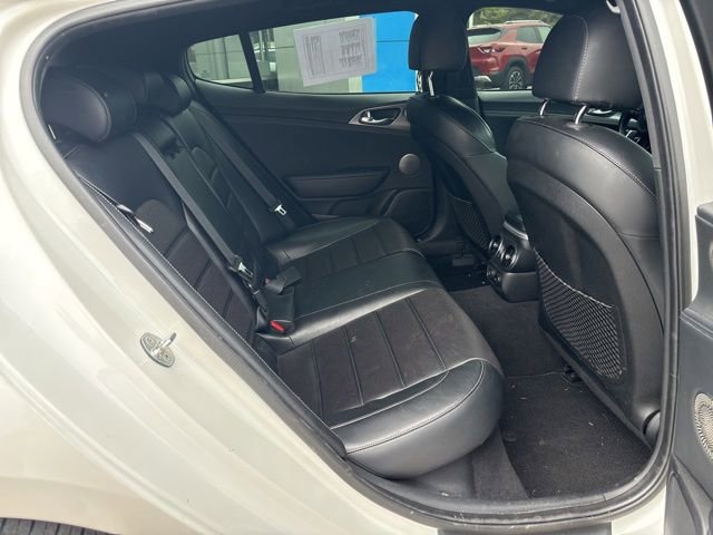 Used 2018 Kia Stinger GT2 AWD/4WD image 36