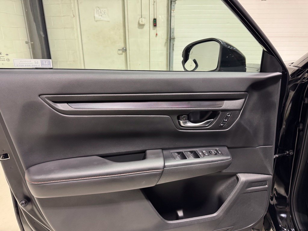Used 2026 Honda CR-V Sport-L image 14