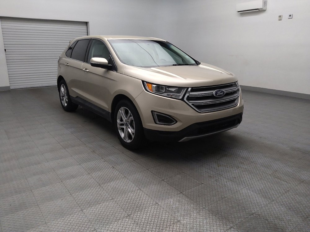 Used 2018 Ford Edge Titanium FWD image 13