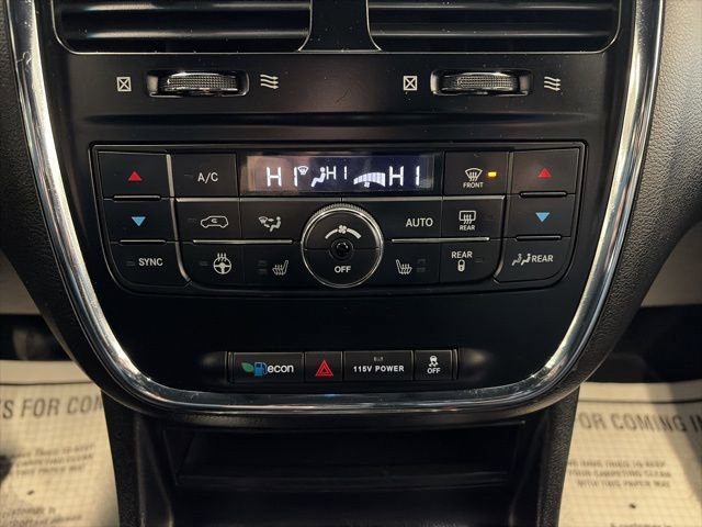 Used 2017 Dodge Grand Caravan GT image 20