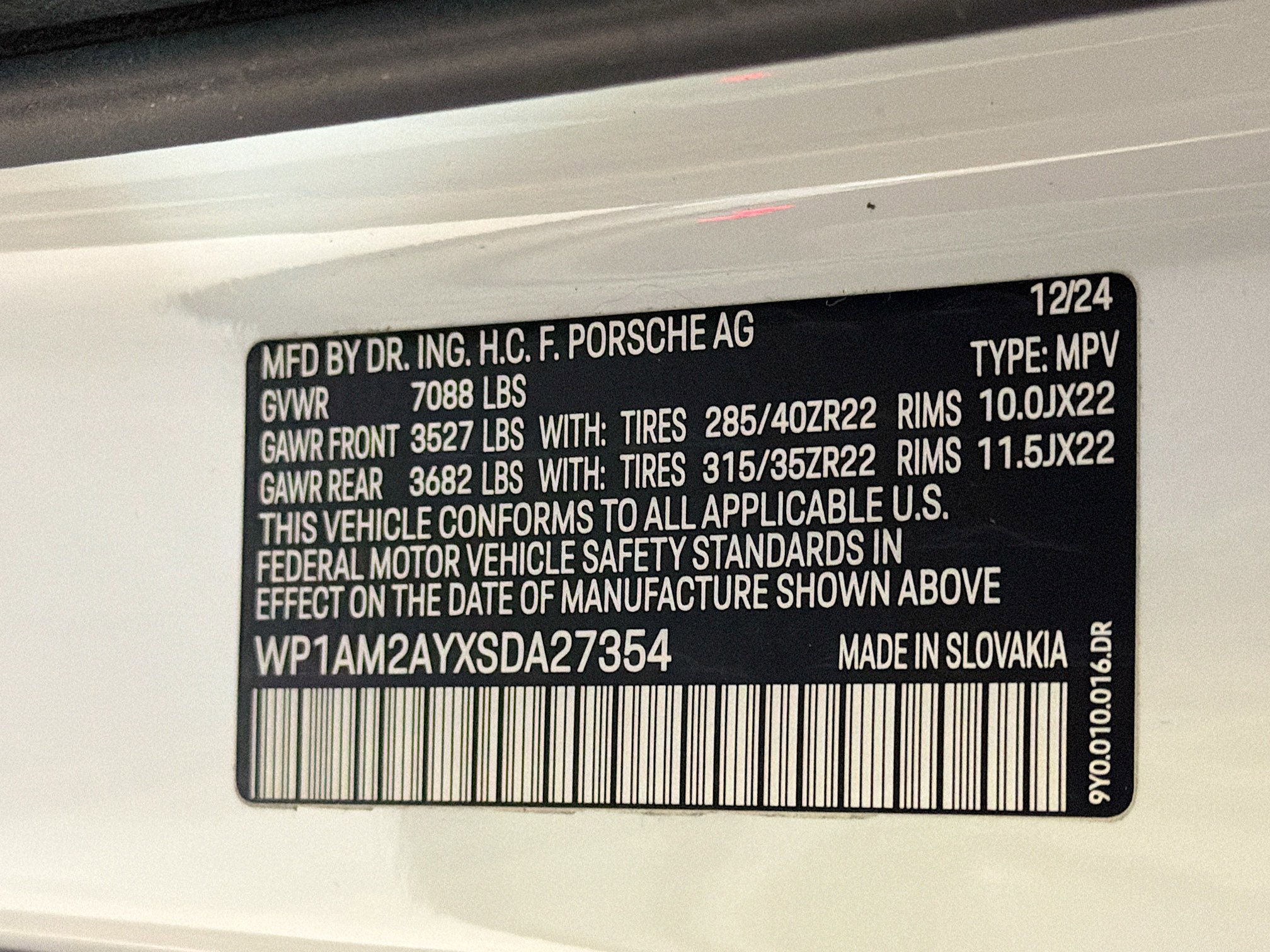 Certified 2025 Porsche Cayenne Turbo image 44