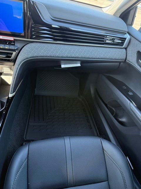 New 2026 Toyota Camry XLE AWD/4WD image 32