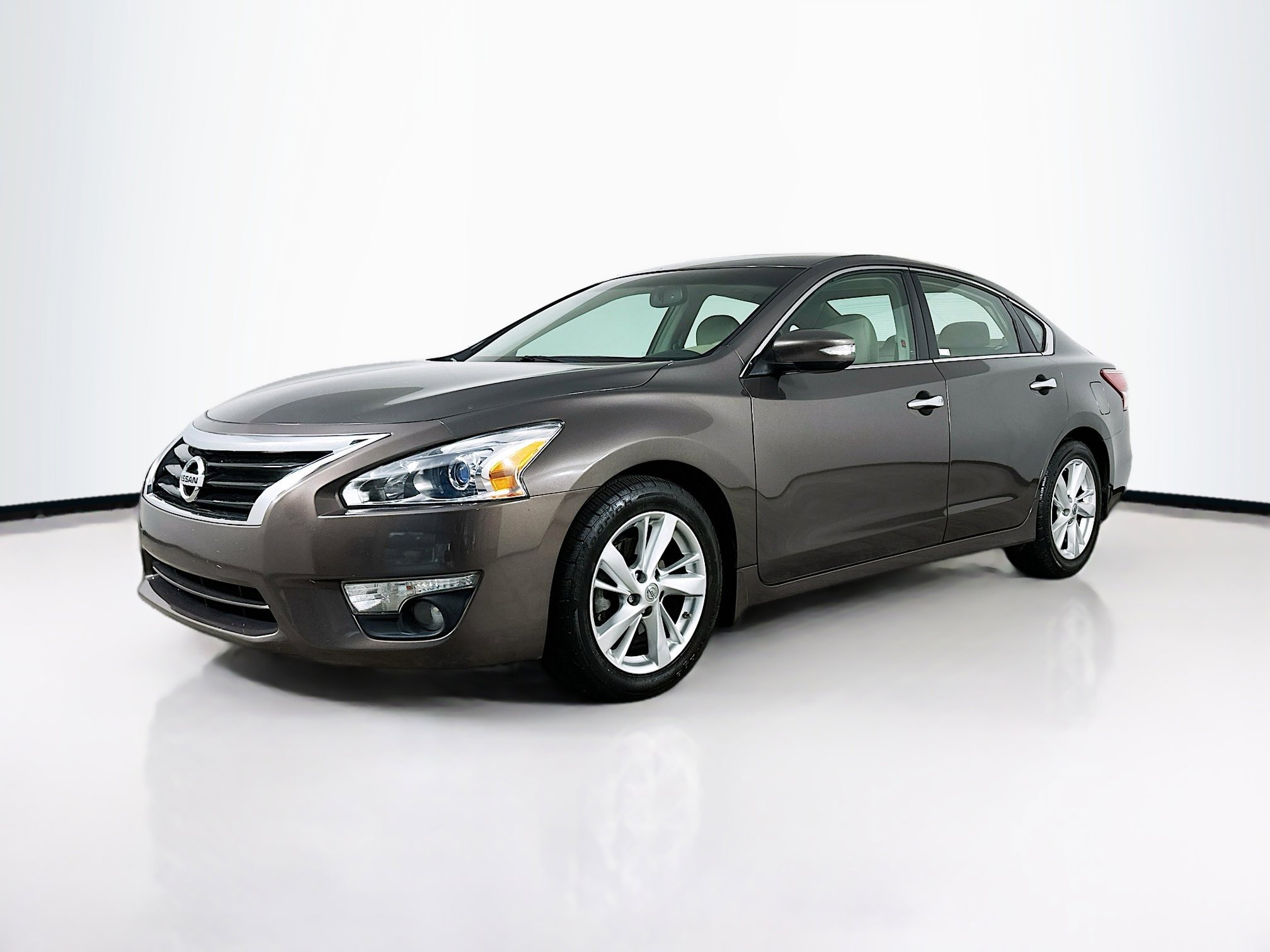 Used 2013 Nissan Altima 2.5 SL image 3