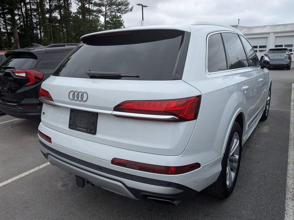 Used 2025 Audi Q7 3.0T Premium Plus w/ Premium Plus Package AWD/4WD image 9
