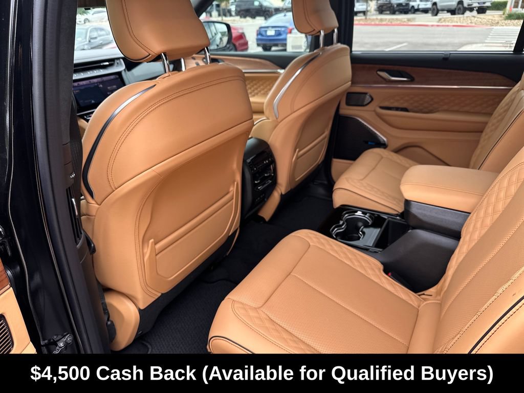 New 2026 Jeep Grand Cherokee L Summit w/ Advanced Protech Group IV AWD/4WD image 33
