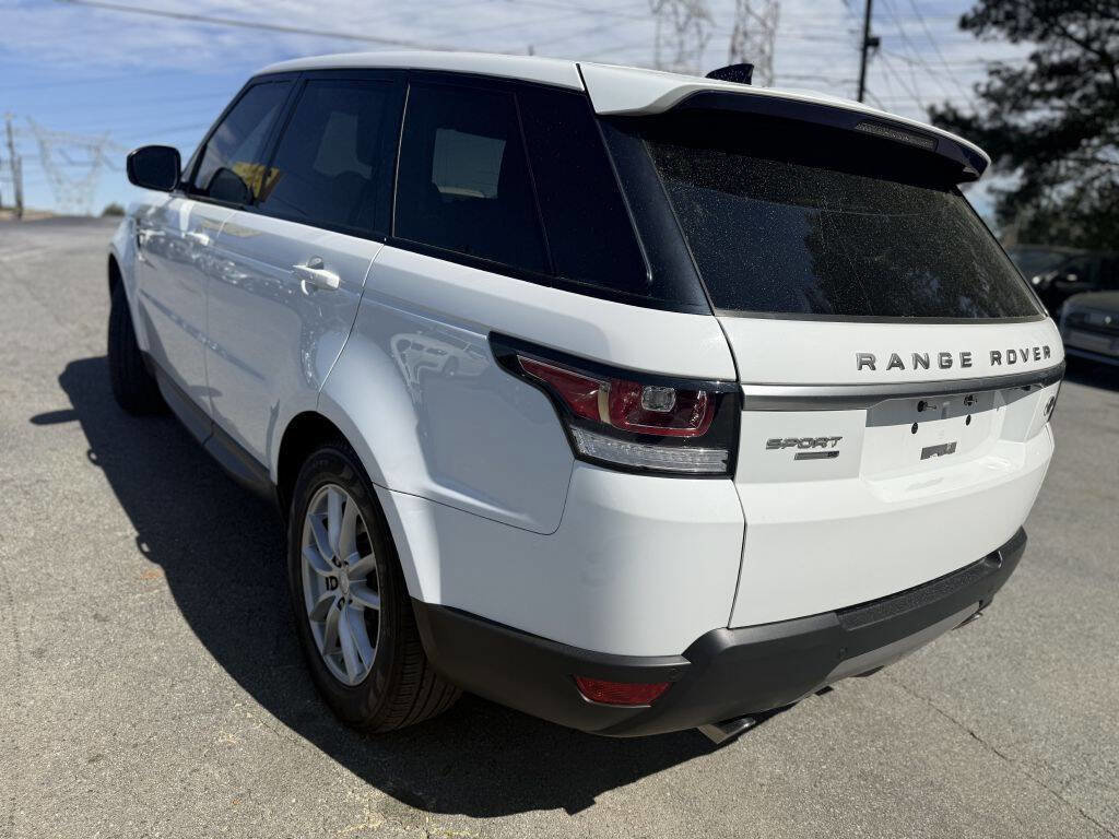 Used 2017 Land Rover Range Rover Sport SE AWD/4WD image 5