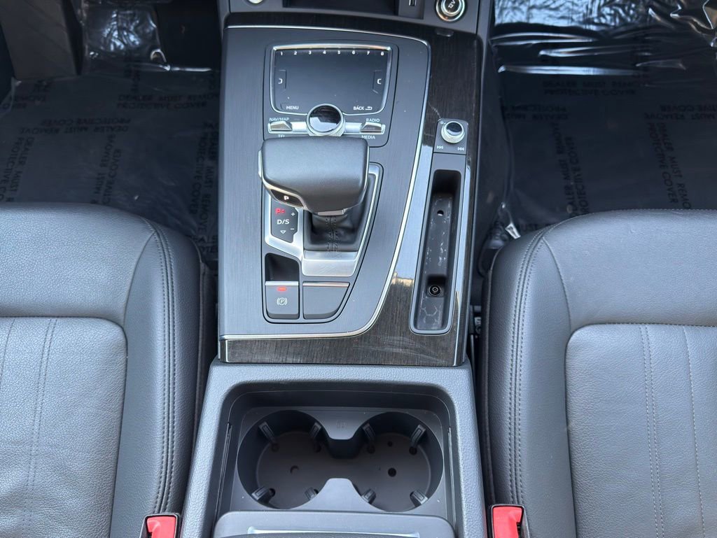 Used 2020 Audi Q5 e Premium image 17