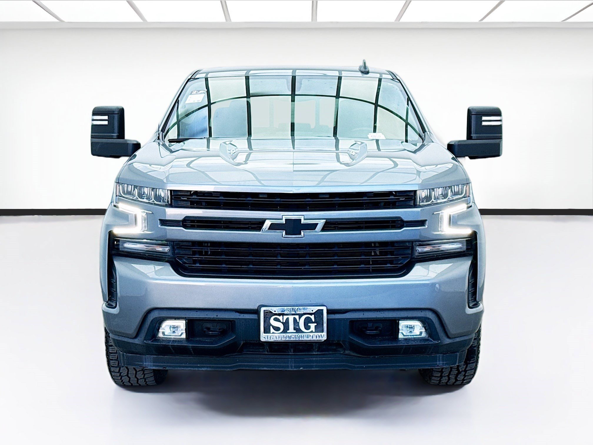 Used 2021 Chevrolet Silverado 1500 RST AWD/4WD image 2