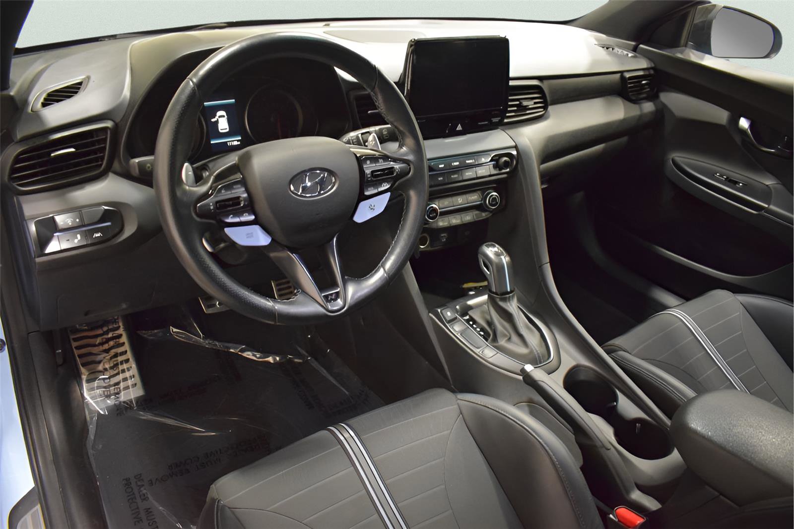 Used 2021 Hyundai Veloster N image 8