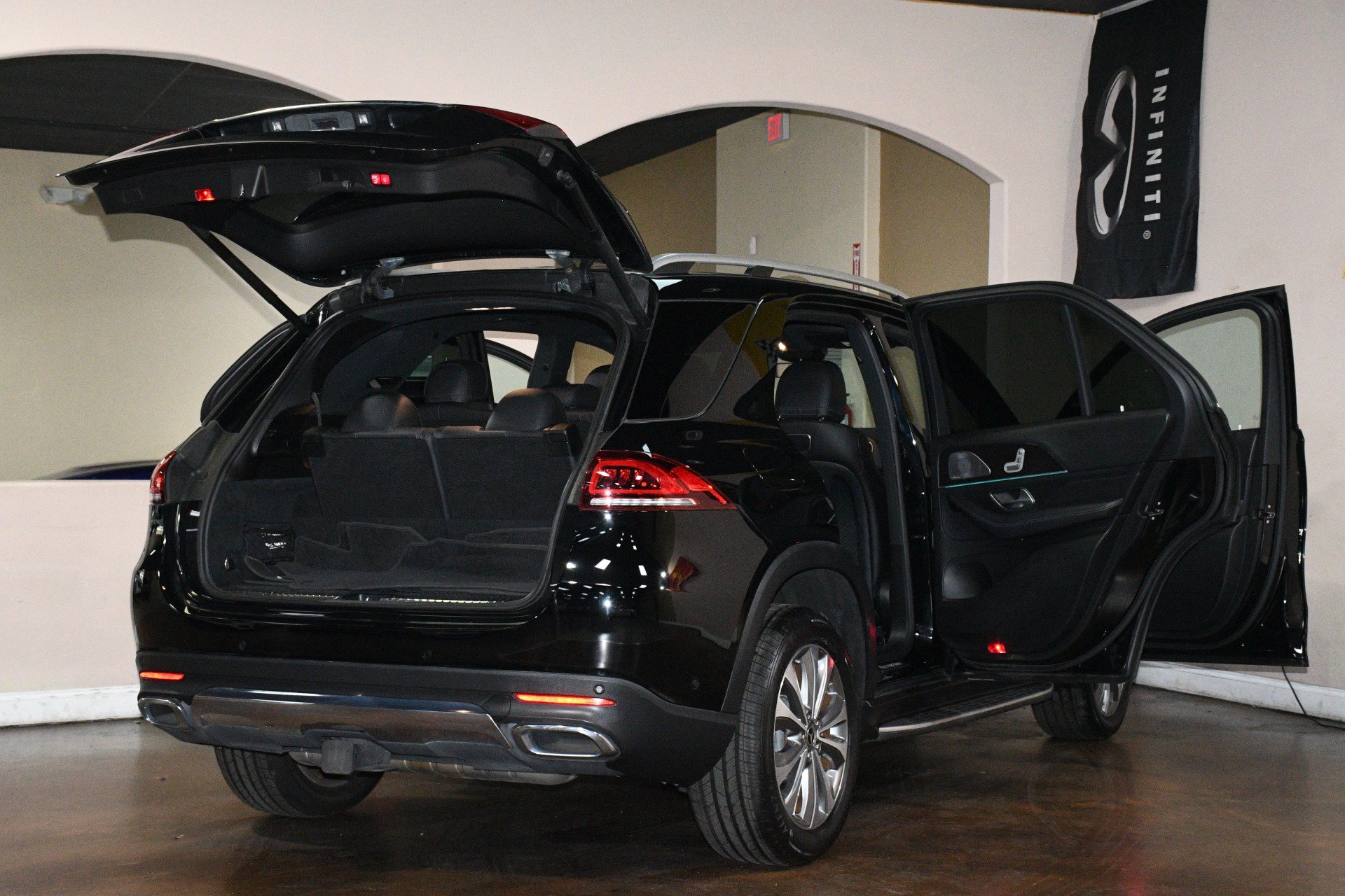 Used 2020 Mercedes-Benz GLE 350 4MATIC image 91