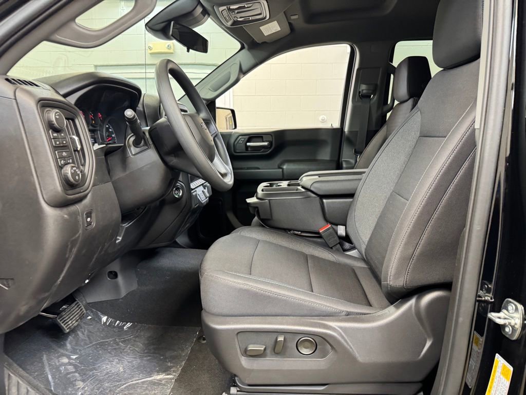 New 2026 Chevrolet Silverado 1500 Custom Trail Boss AWD/4WD image 13