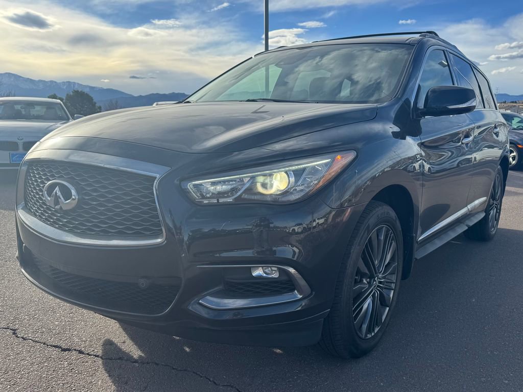 Used 2019 INFINITI QX60 Luxe w/ Limited Package image 3