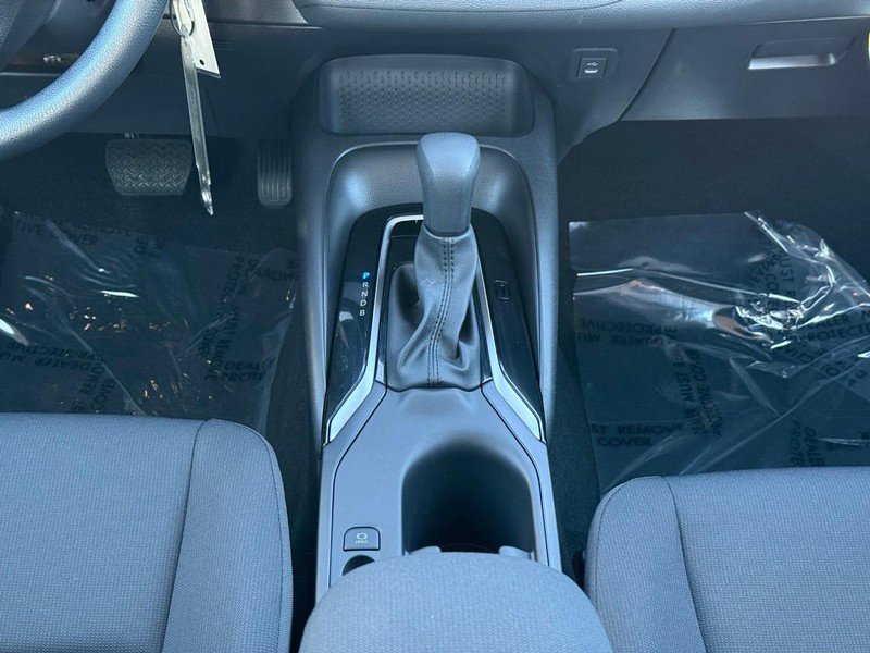 Certified 2025 Toyota Corolla LE image 17