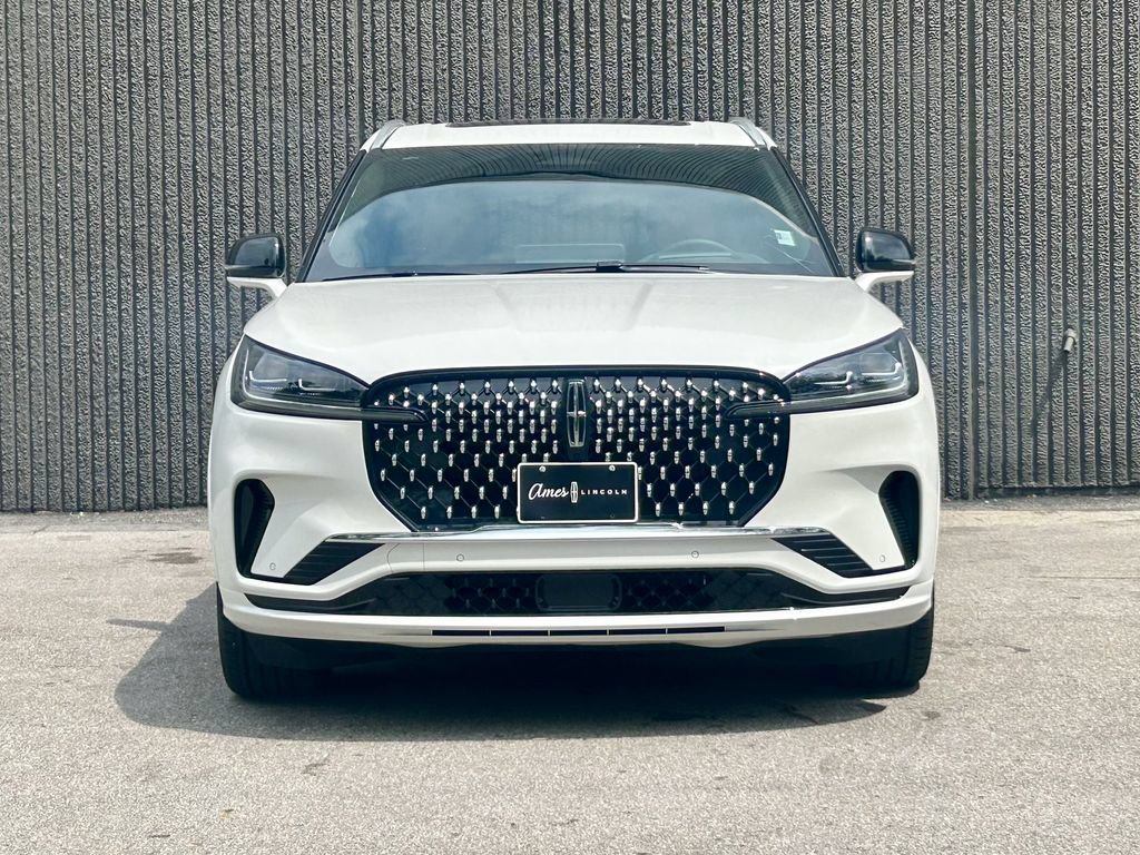 New 2026 Lincoln Aviator Black Label w/ Dynamic Handling Package AWD/4WD image 9