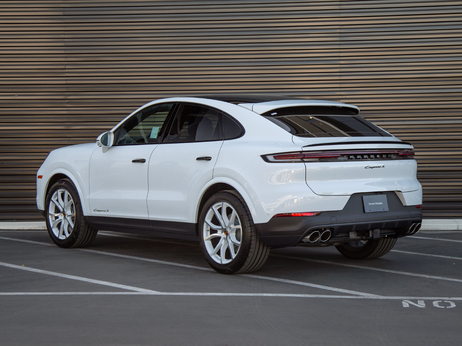 New 2026 Porsche Cayenne S AWD/4WD image 3