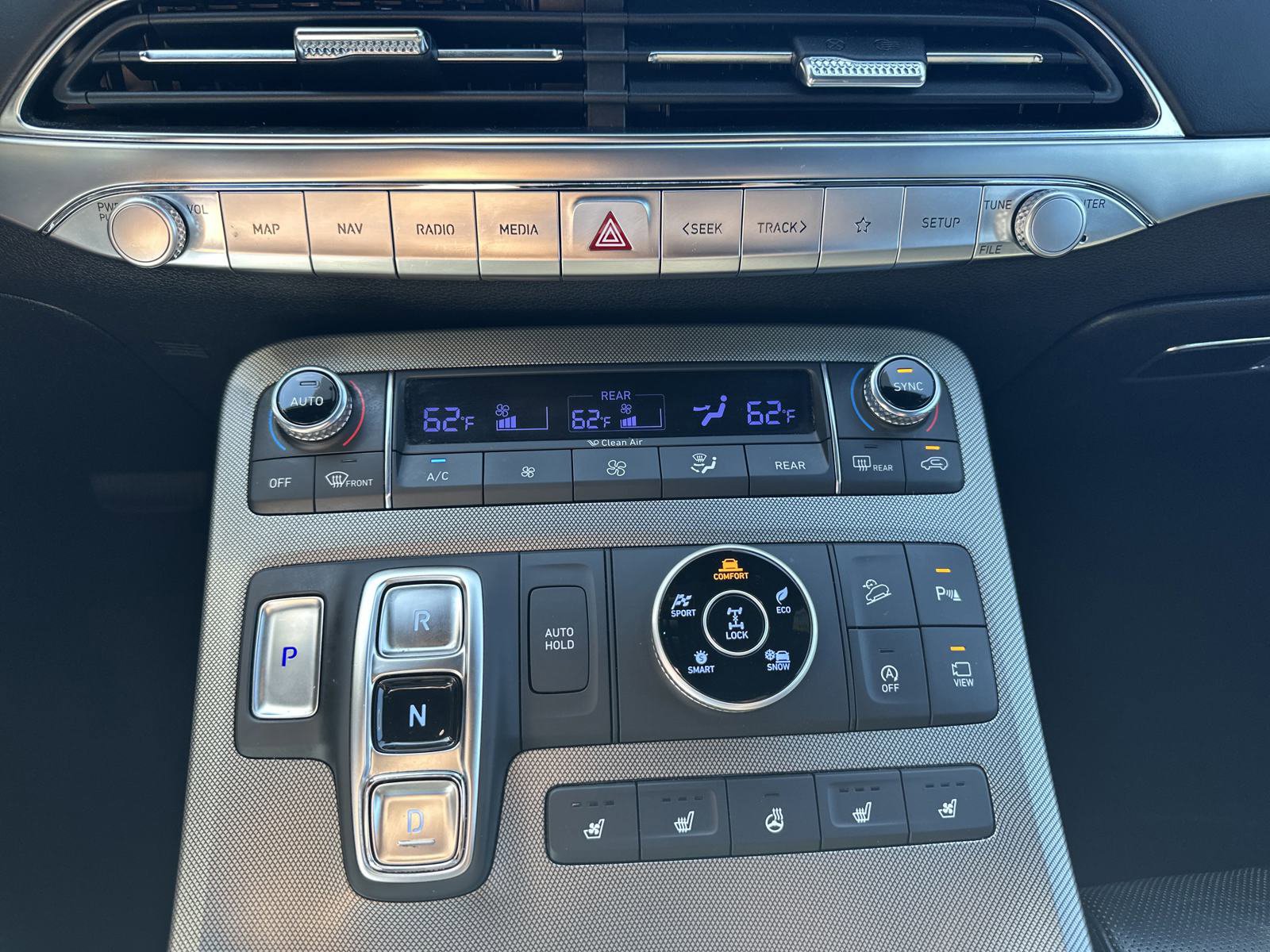 Used 2021 Hyundai Palisade Calligraphy image 16