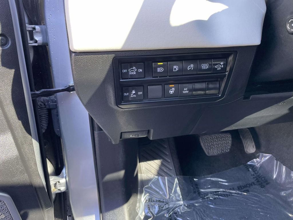 Used 2023 Toyota Tundra Capstone image 30