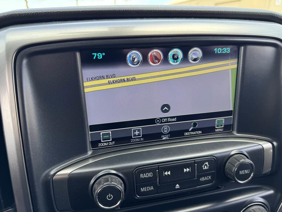 Used 2018 Chevrolet Silverado 1500 LT w/ All Star Edition AWD/4WD image 29