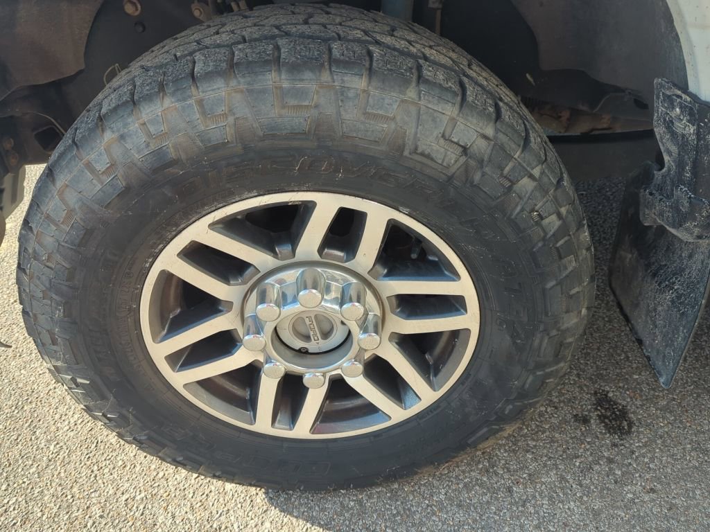 Used 2017 Ford F250 Lariat image 13