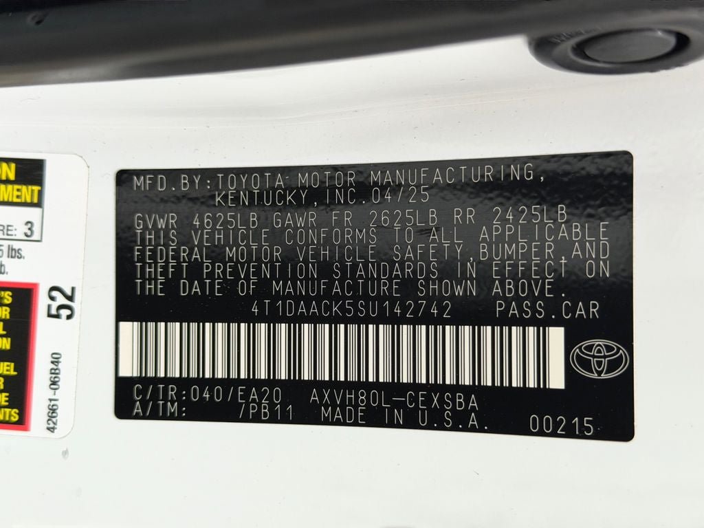 Used 2025 Toyota Camry SE FWD image 36