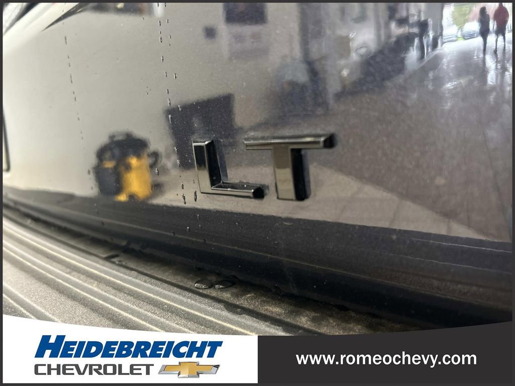 Used 2022 Chevrolet Tahoe LT AWD/4WD image 36