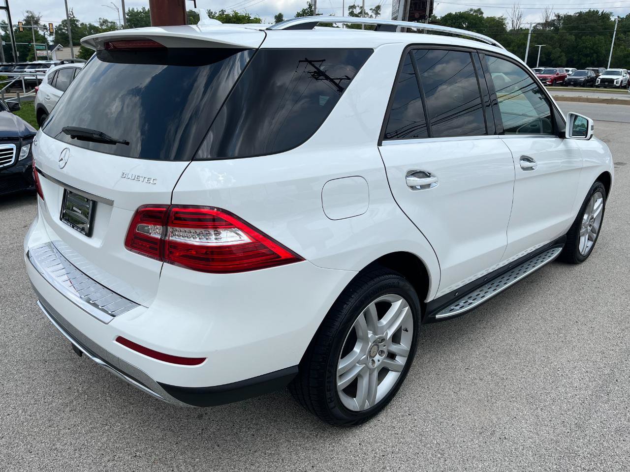 Used 2015 Mercedes-Benz ML 250 BlueTEC 4MATIC image 6