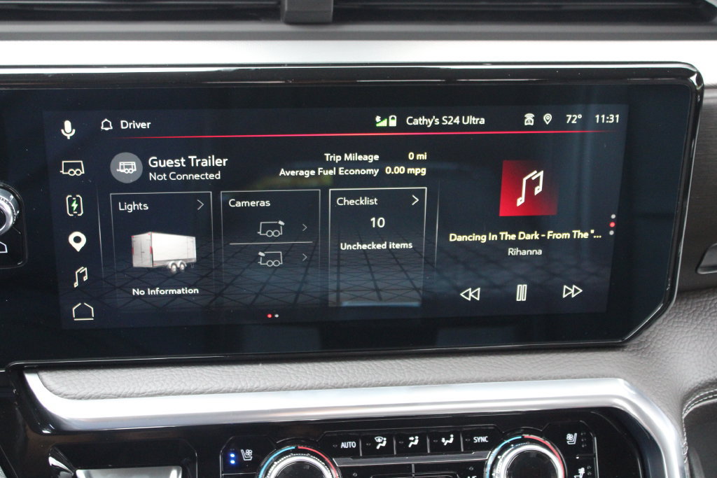 Used 2023 GMC Sierra 1500 Denali w/ Technology Package AWD/4WD image 40