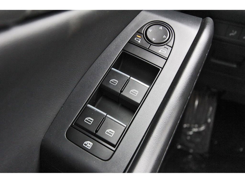 New 2026 MAZDA CX-30 AWD 2.5 S w/ Select Sport Pkg image 19