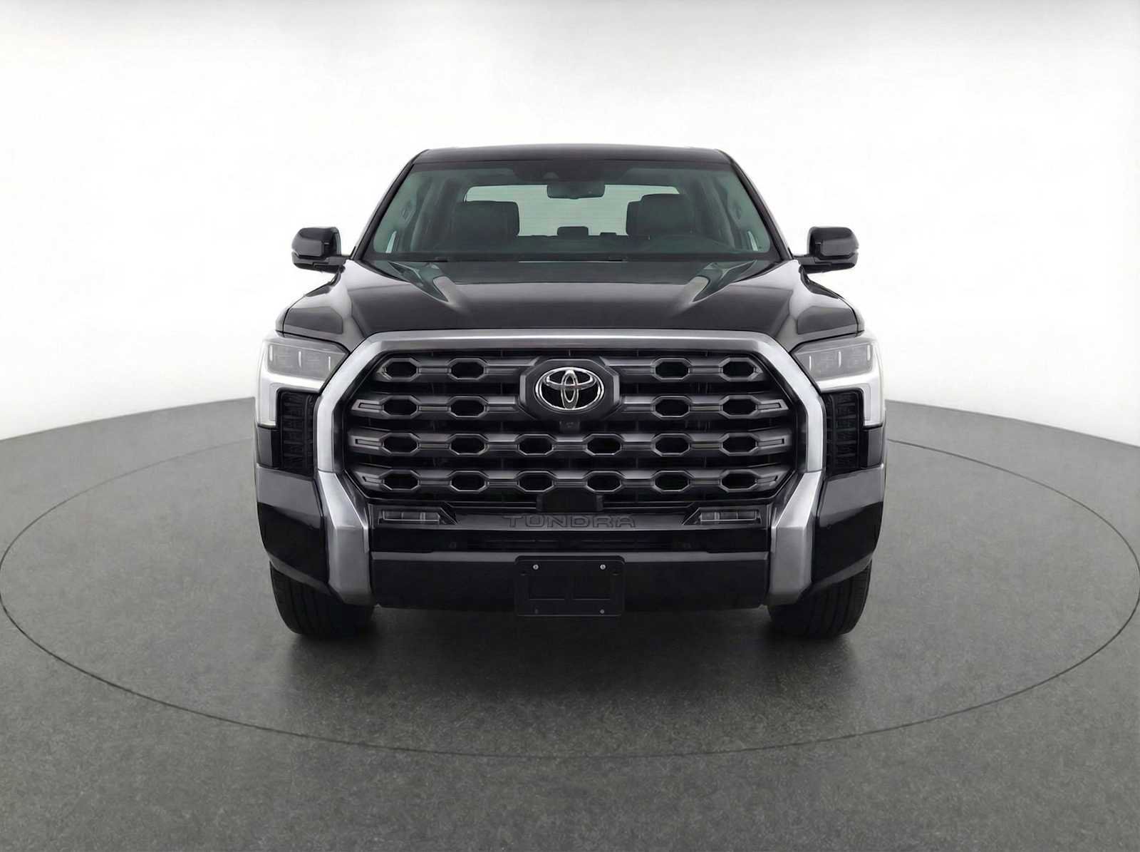 Used 2023 Toyota Tundra Platinum w/ Advanced Package image 2