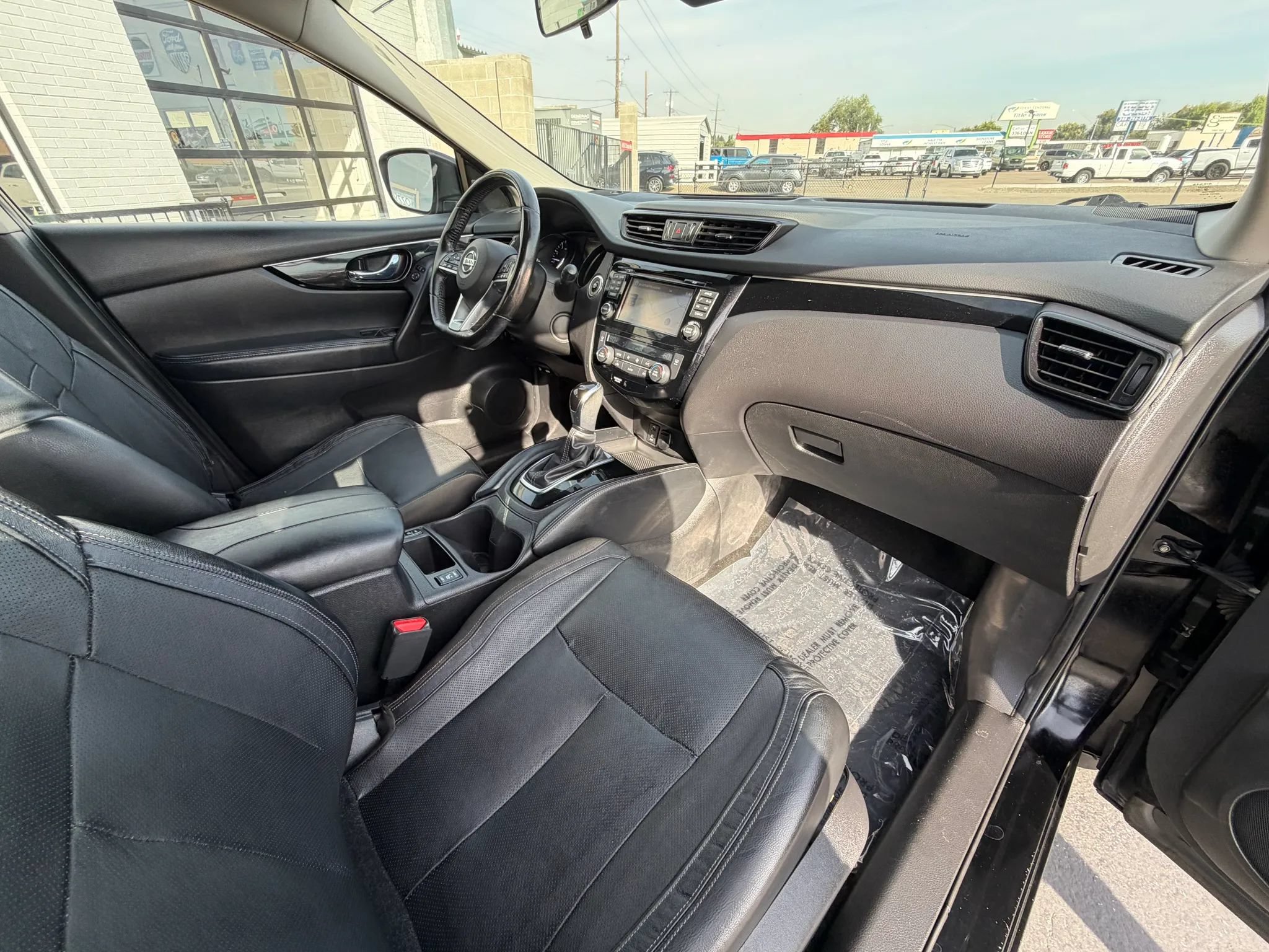 Used 2018 Nissan Rogue Sport SL w/ SL Premium Package AWD/4WD image 13